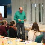 "Leibniz geht nach draußen" - 12. Klassen bei "Caprice"