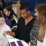 "Leibniz geht nach draußen" - 12. Klassen bei "Caprice"