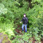 "Leibniz geht nach draußen" - 7c bei der Waldsäuberung 22.5.13